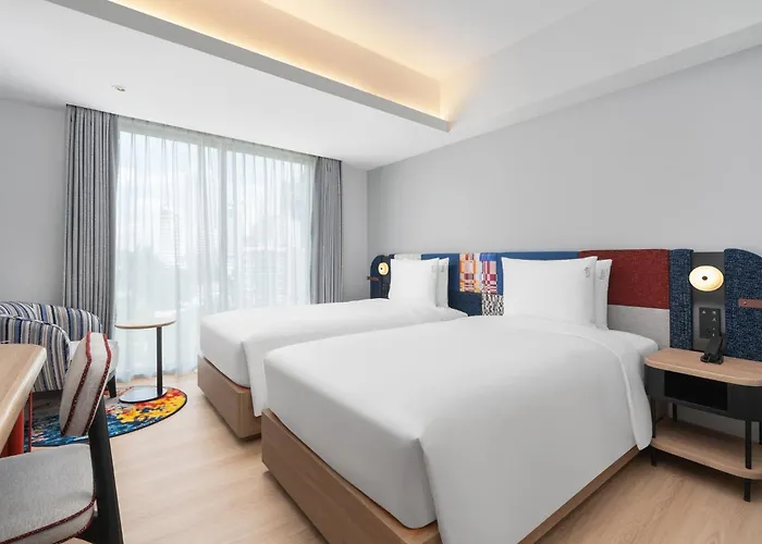 Hotel Express Sukhumvit Thonglor By Ihg 4*