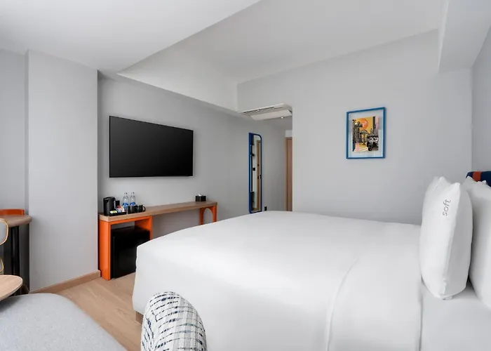 Express Sukhumvit Thonglor By Ihg Hotel Bangkok