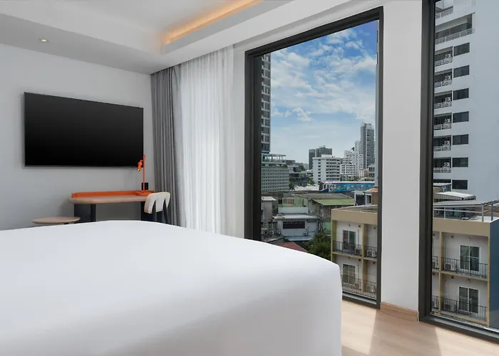 Express Sukhumvit Thonglor By Ihg 4*