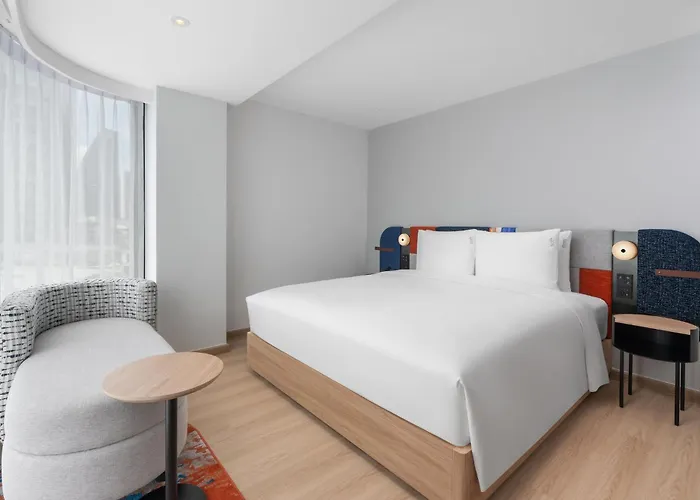 Express Sukhumvit Thonglor By Ihg Bangkok